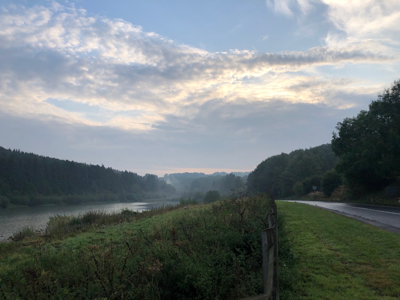 Dowdeswell Reservoir on a misty Sunday morning in September